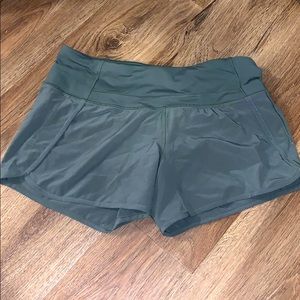 LuluLemon Speed Up Short 4” inseam